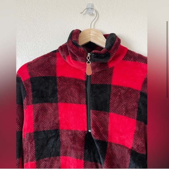 NWOT Pink Lily Glittering South Red Buffalo Plaid
Quarter Zip Pullover - Picture 4 of 7
